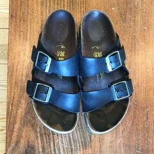 Birkenstock “Arizona” sandal